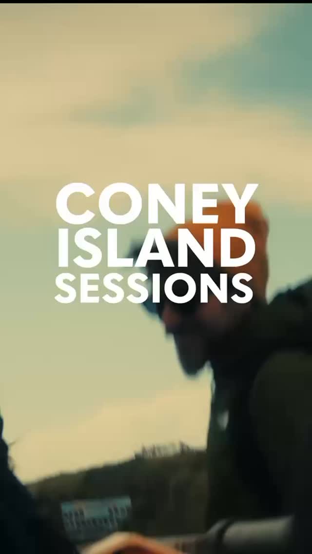 Niall McCabe - Midas Touch (Live from Coney Island) is now live on our YouTube channel.

Link in bio.

#themenights #sligoireland #sligo

@islandniall