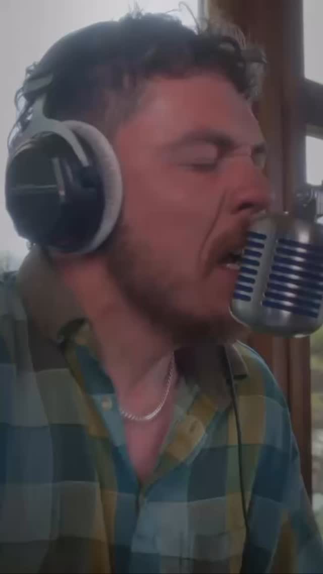 ✨ NEW RELEASE ✨

Last month, we headed out to the stunning Coney Island to soak up the scenery, make some music, and film a series of live videos bringing the songs to life.

Joined by @seancallaghanisme and the crew at @cabbagecollective, we recorded Sean’s original track, ‘Invitation to Party Town’ 🔥

The full video is live now - hit the link in our bio to watch, and don’t forget to subscribe to the channel.